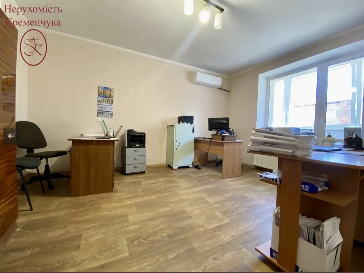 Фото Продаю 2 кімнатну квартиру, 69 кв. м, Кременчук, ціна: 70000 $, код 8129