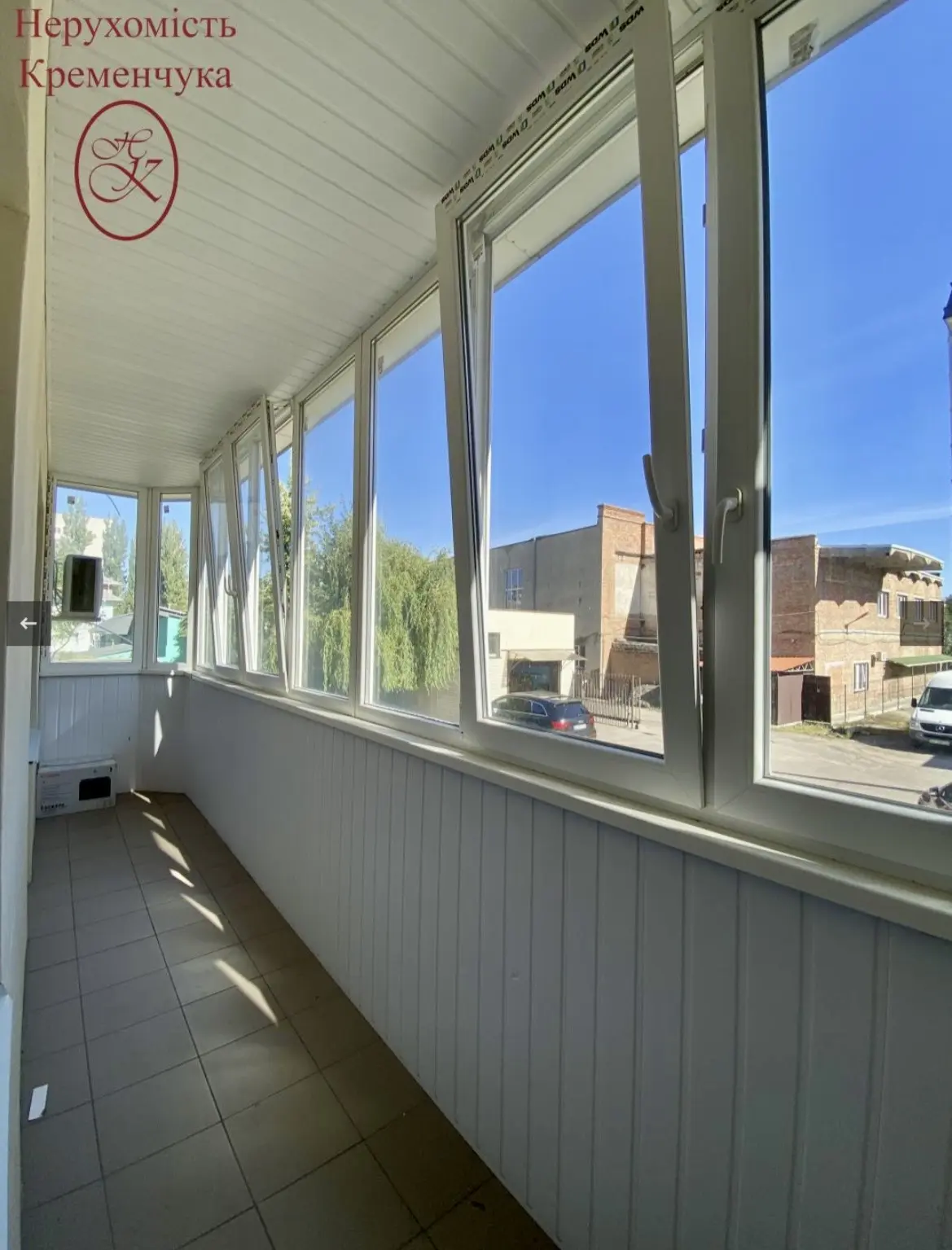 Фото Продаю 2 кімнатну квартиру, 69 кв. м, Кременчук, ціна: 70000 $, код 8129