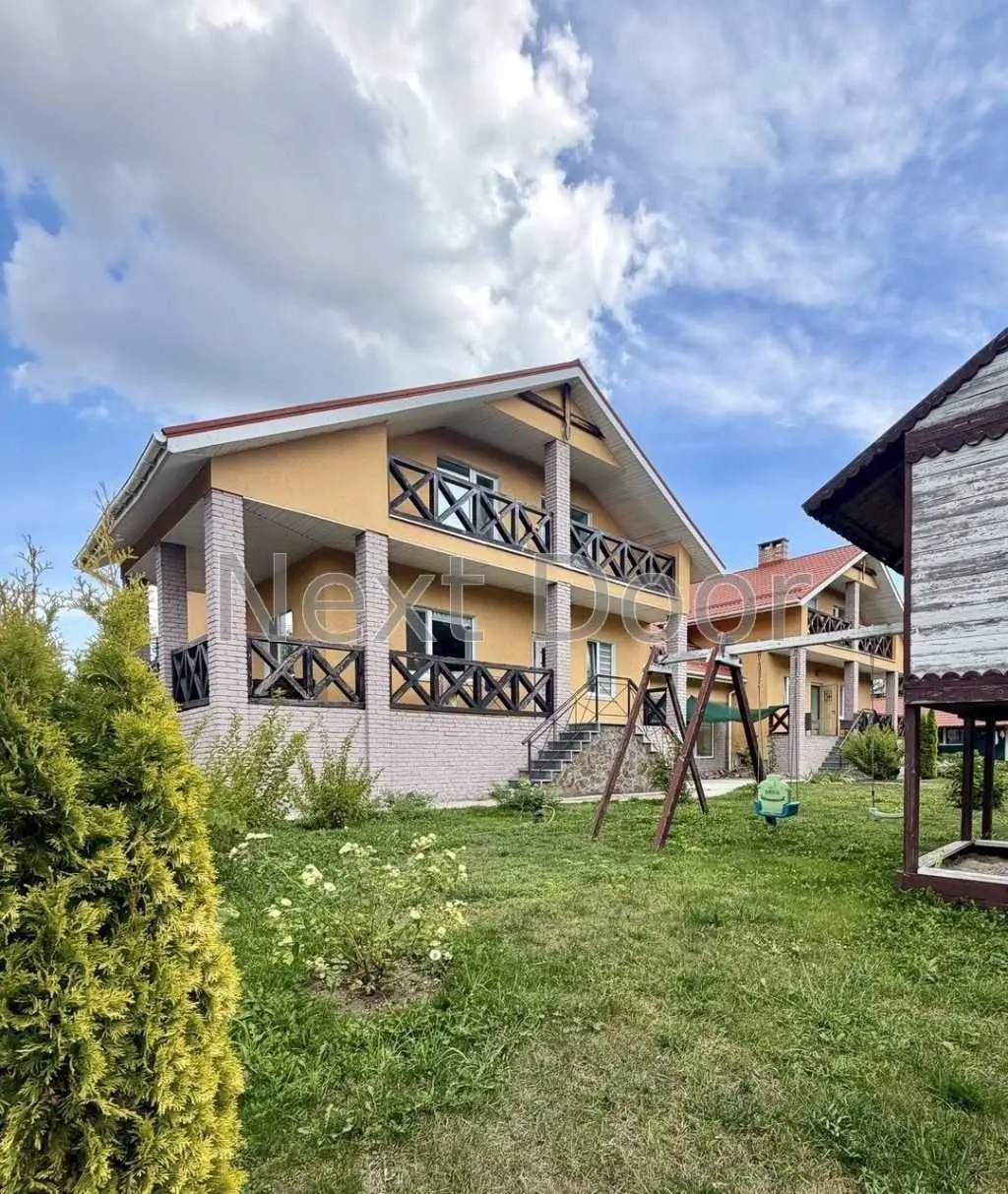 Фото Selling a house, 625 sq.m., Parkova street  Vita-Poshtova, price: 395000 USD, code 8135