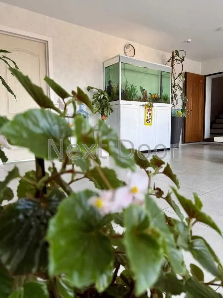 Фото Selling a house, 625 sq.m., Parkova street  Vita-Poshtova, price: 395000 USD, code 8135
