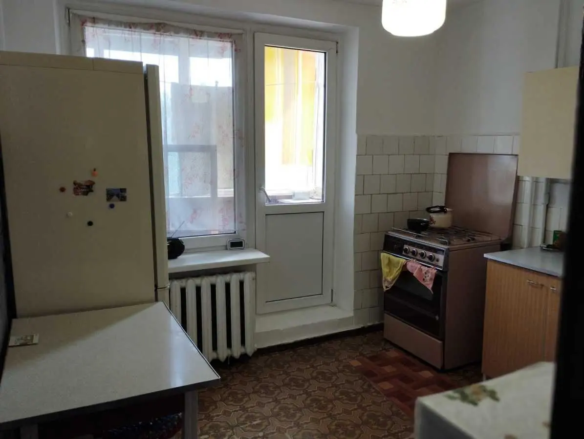 Фото Rent a 2-room apartment, Bratyslavska Street 22 Kyiv for long-term rent, price: 4000 UAH, code 8136
