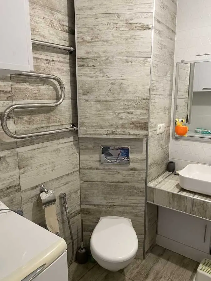 Фото Rent a 2-room apartment, Berezniakivska Street 12 Kyiv for long-term rent, price: 16000 UAH, code 8139