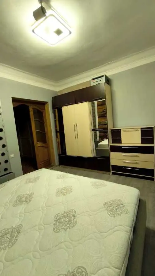 Фото Selling a 3-room apartment, 64 sq.m., Volodymyra Ivasiuka Street  Dnipro, price: 38000 USD, code 8140