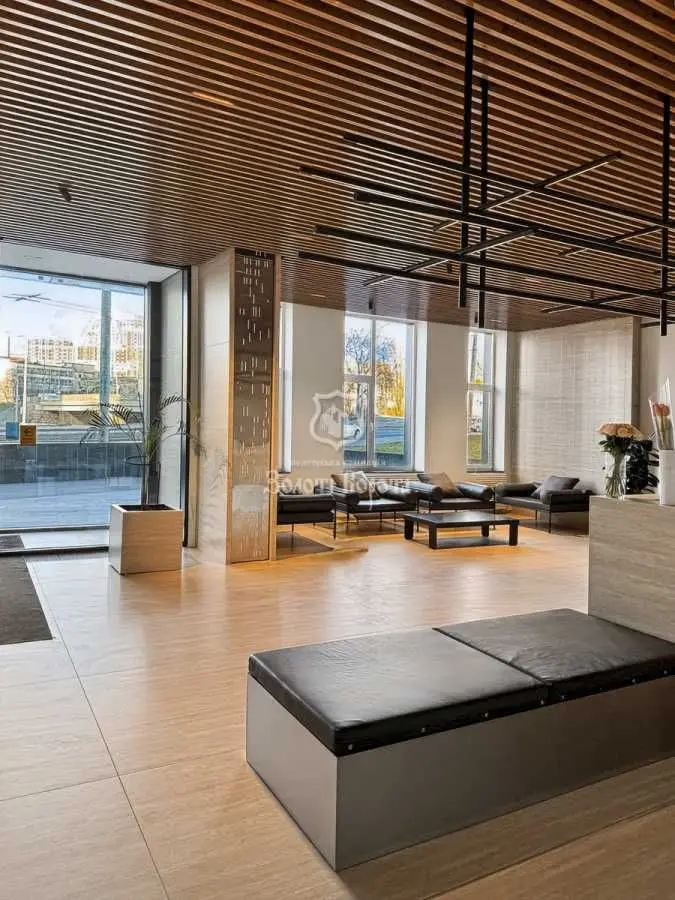 Фото Selling a 3-room apartment, 92.9 sq.m., Beresteiska Avenue (Peremohy Avenue)  Kyiv, price: 99000 USD, code 8141