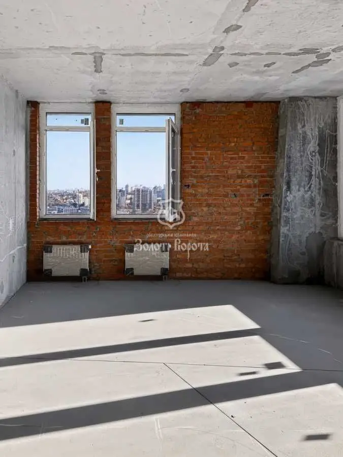 Фото Selling a 3-room apartment, 92.9 sq.m., Beresteiska Avenue (Peremohy Avenue)  Kyiv, price: 99000 USD, code 8141