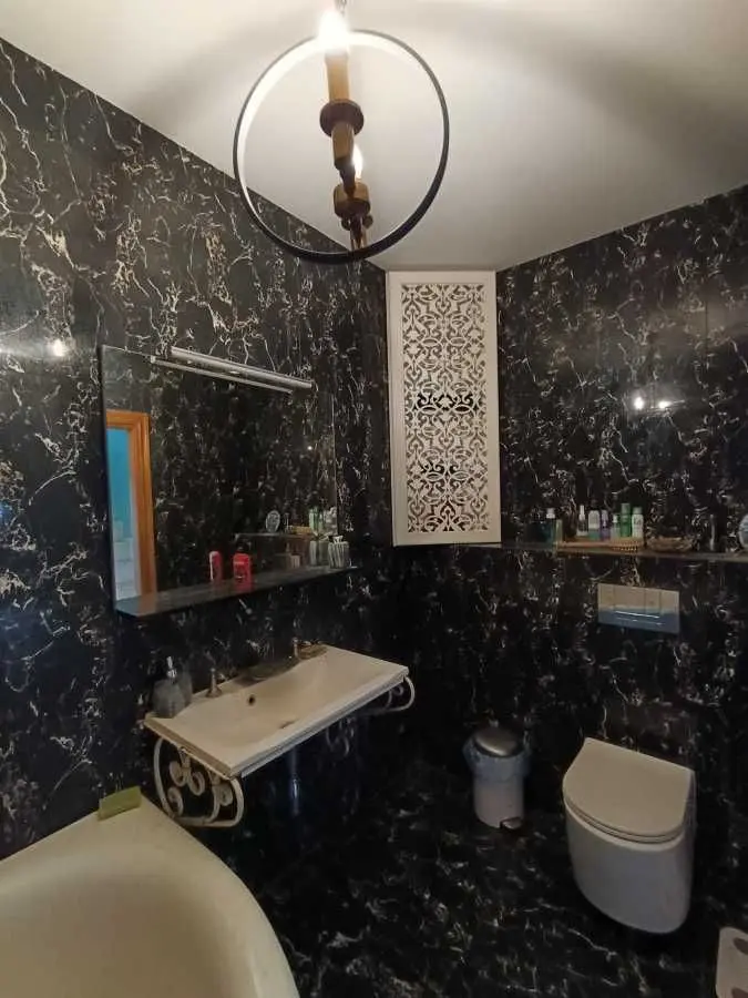 Фото Продаю будинок, 240 кв. м, Центральна вул.  Київ, ціна: 179000 USD, код 8142
