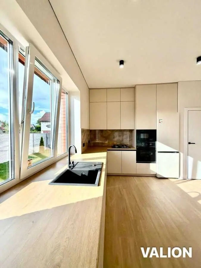 Фото Продаю будинок, 105 кв. м, Бориспіль, ціна: 185000 USD, код 8143
