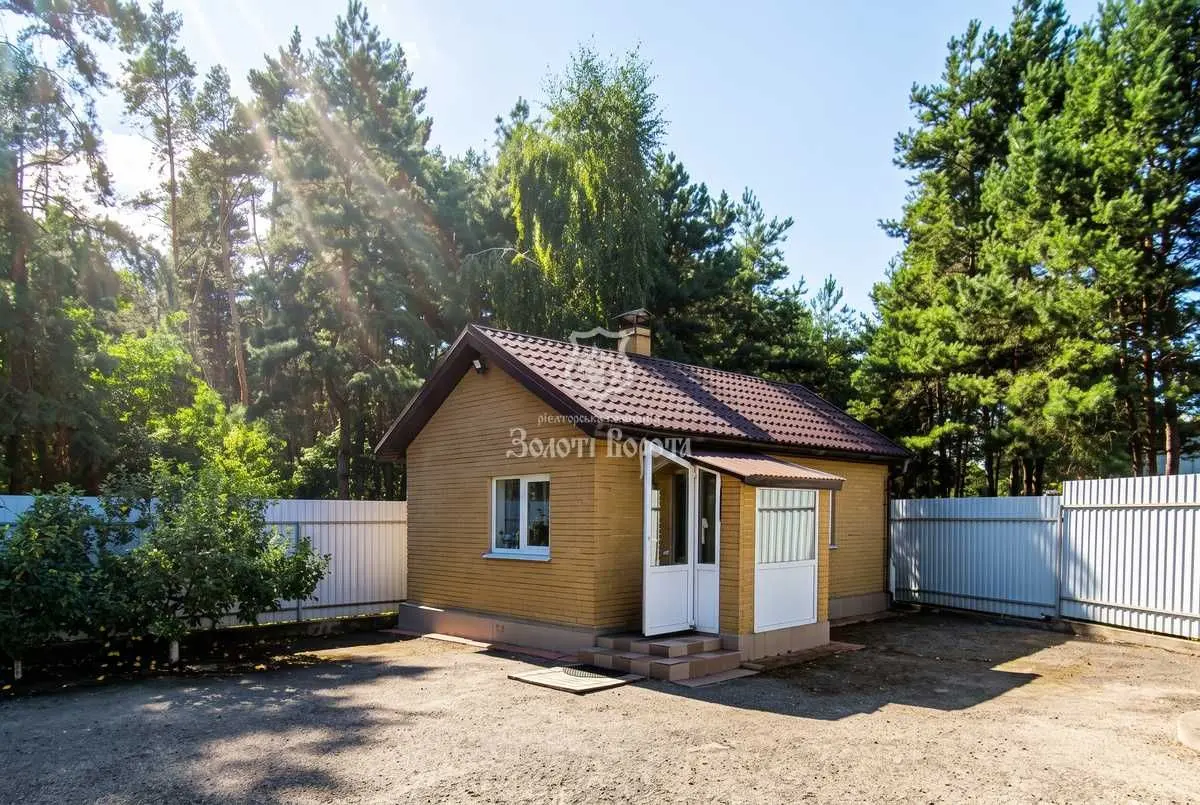 Фото Selling a house, 136.7 sq.m., Protsiv, price: 260000 USD, code 8155
