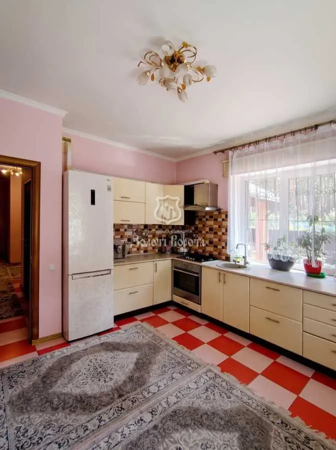 Фото Selling a house, 136.7 sq.m., Protsiv, price: 260000 USD, code 8155