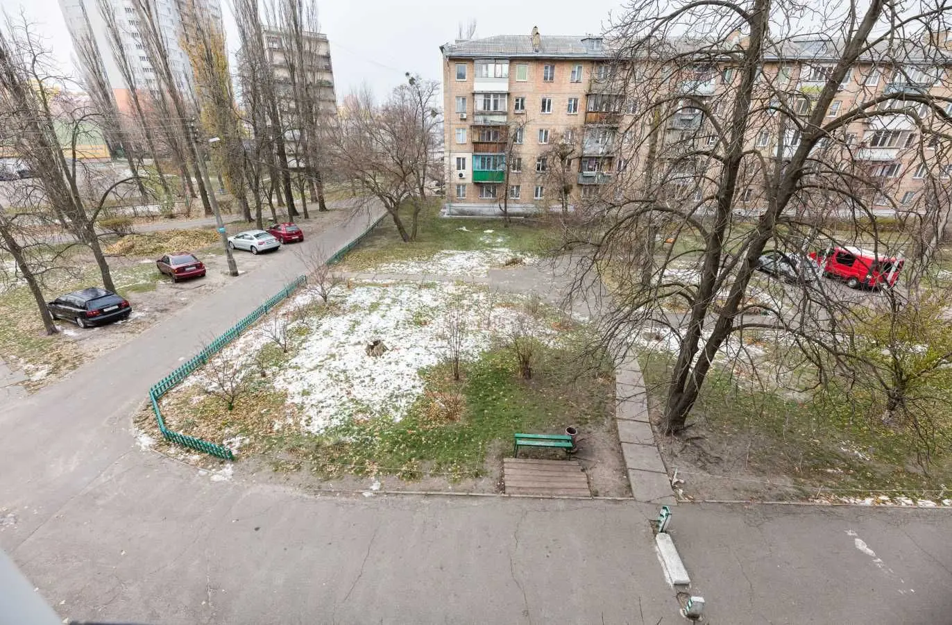 Фото Selling a 2-room apartment, 40 sq.m., Sobornosti avenue 1а Kyiv, price: 54990 USD, code 8156
