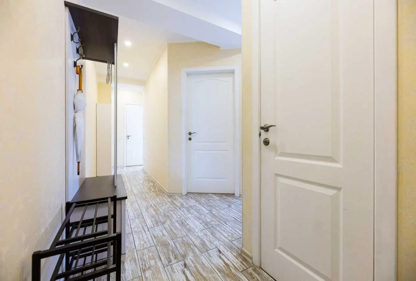 Фото Selling a 2-room apartment, 40 sq.m., Sobornosti avenue 1а Kyiv, price: 54990 USD, code 8156