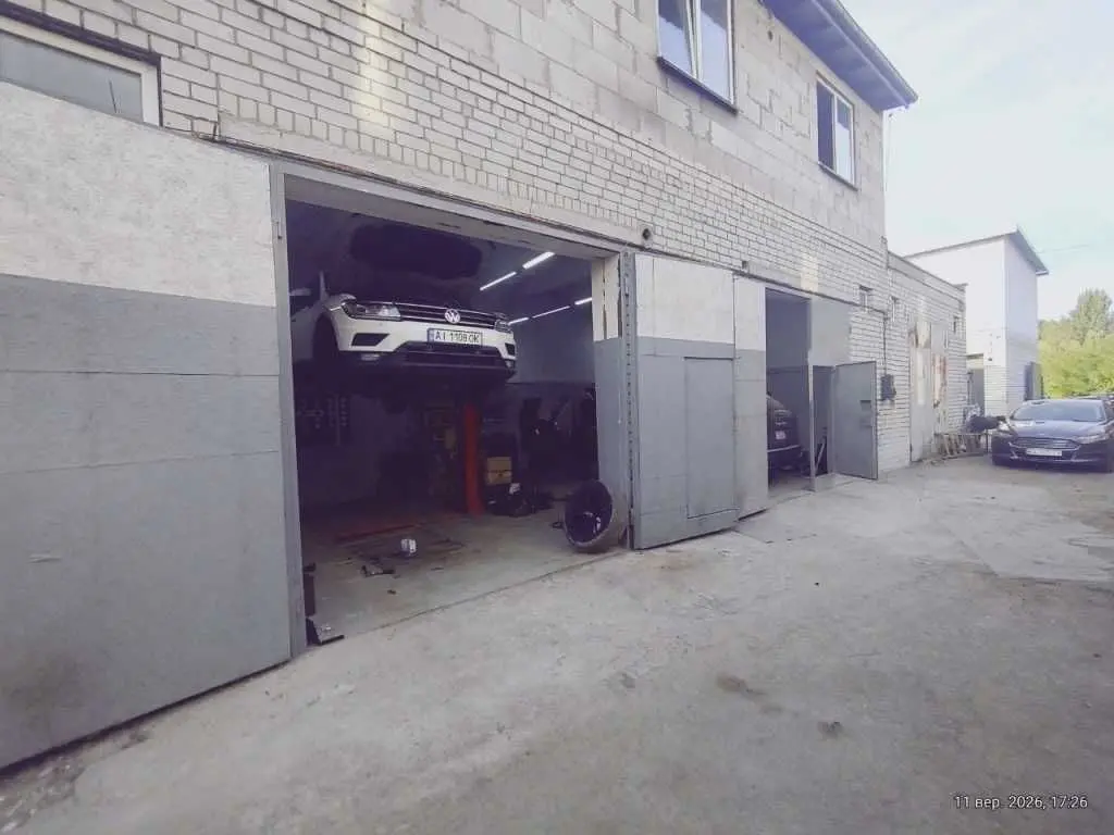 Фото Selling a parking space, garage, 205 sq.m., Pukhivska Street  Kyiv, price: 70000 USD, code 8157