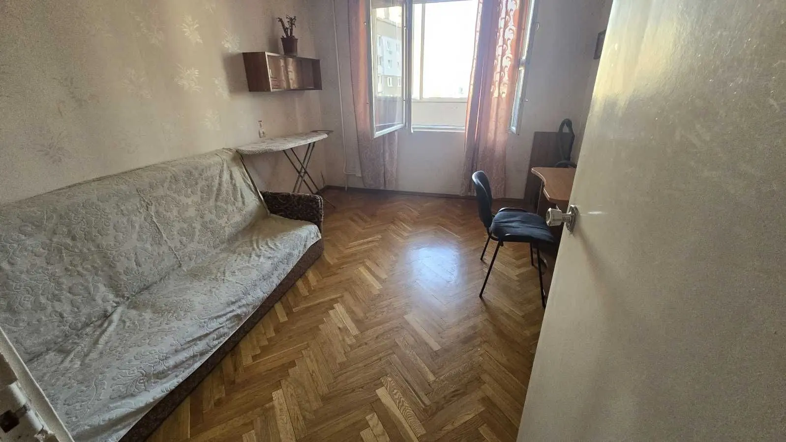 Фото Зняти 2 кімнатну квартиру, Архітектора Вербицького вул. 9ж Київ в довгострокову оренду, ціна: 10000 UAH, код 8162