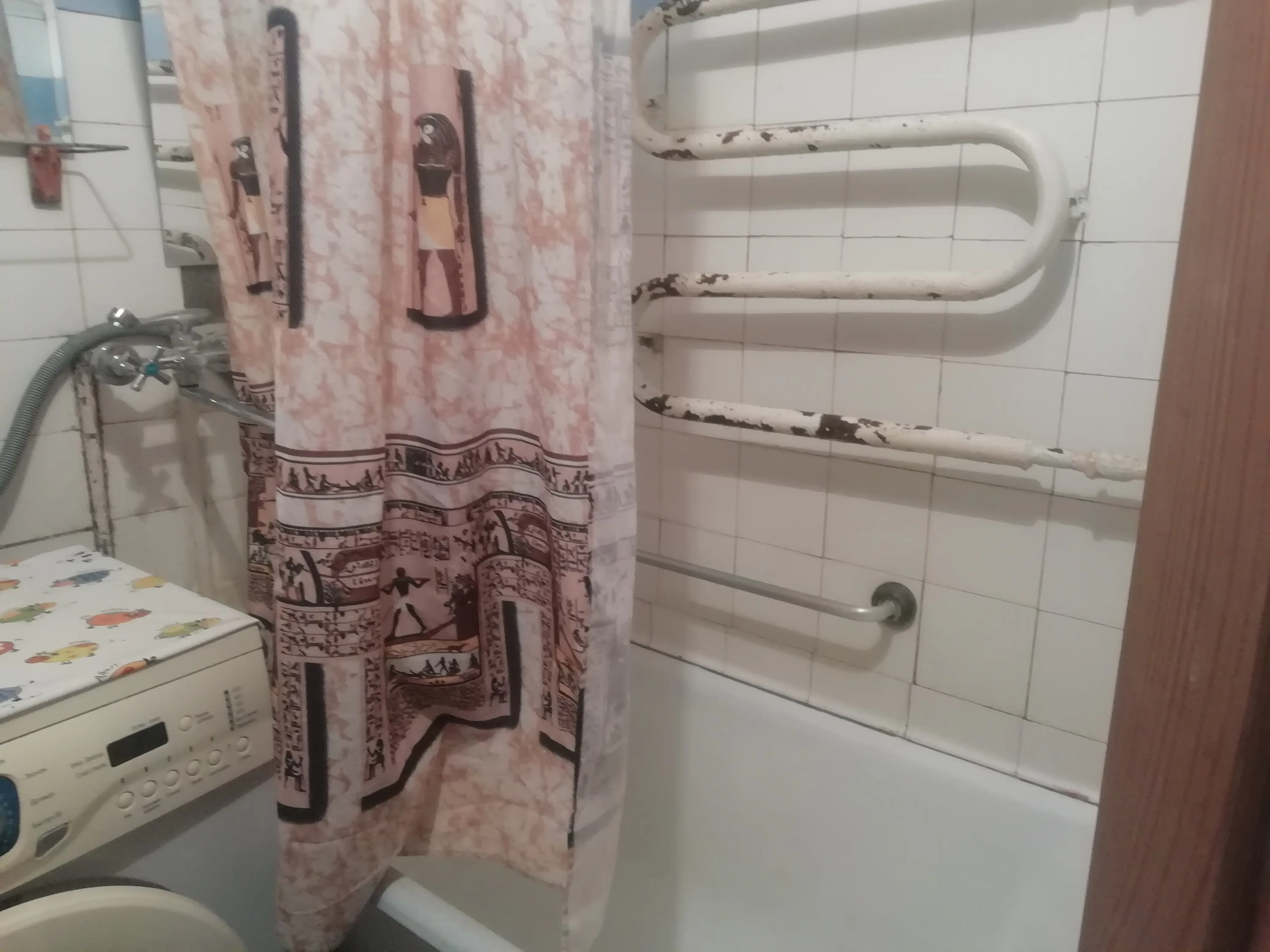 Фото Продаю 2 кімнатну квартиру, 46.2 кв. м, Русанівська набережна 10 Київ, ціна: 65000 $, код 8166