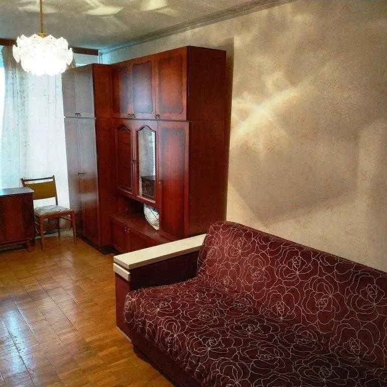 Фото Продаю 1 кімнатну квартиру, 34.5 кв. м, Героїв Сталінграда просп. 17а Київ, ціна: 55900 USD, код 8171