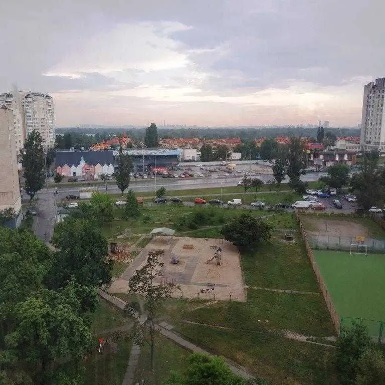 Фото Продаю 1 кімнатну квартиру, 34.5 кв. м, Героїв Сталінграда просп. 17а Київ, ціна: 55900 USD, код 8171