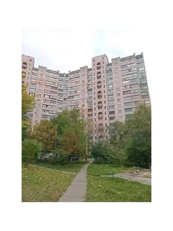 Фото Продаю 3 кімнатну квартиру, 79.3 кв. м, Наталії Ужвій вул. 9 Київ, ціна: 3246700 UAH, код 8175