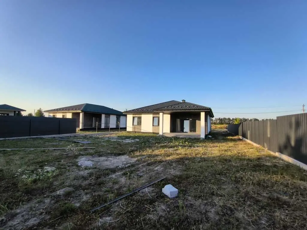 Фото Продаю будинок, 130 кв. м, Путрівка, ціна: 110000 USD, код 8183