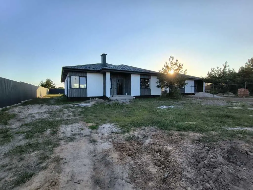 Фото Продаю будинок, 130 кв. м, Путрівка, ціна: 110000 USD, код 8183