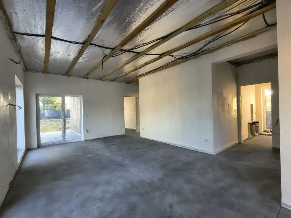 Фото Продаю будинок, 120 кв. м, Путрівка, ціна: 110000 USD, код 8184