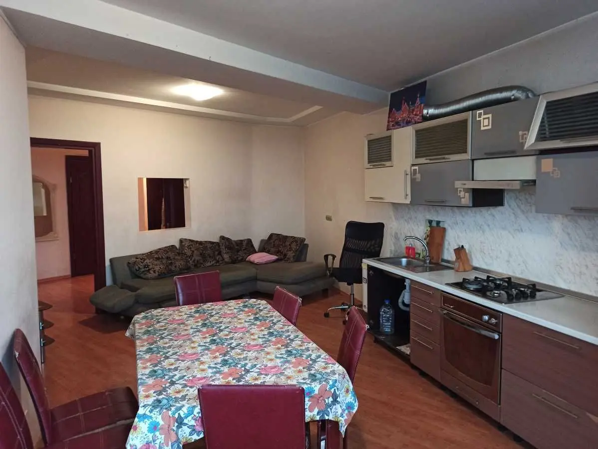 Фото Selling a 2-room apartment, 83.7 sq.m., Soborna Street 46 Sofiivska Borschahivka, price: 72900 USD, code 8185
