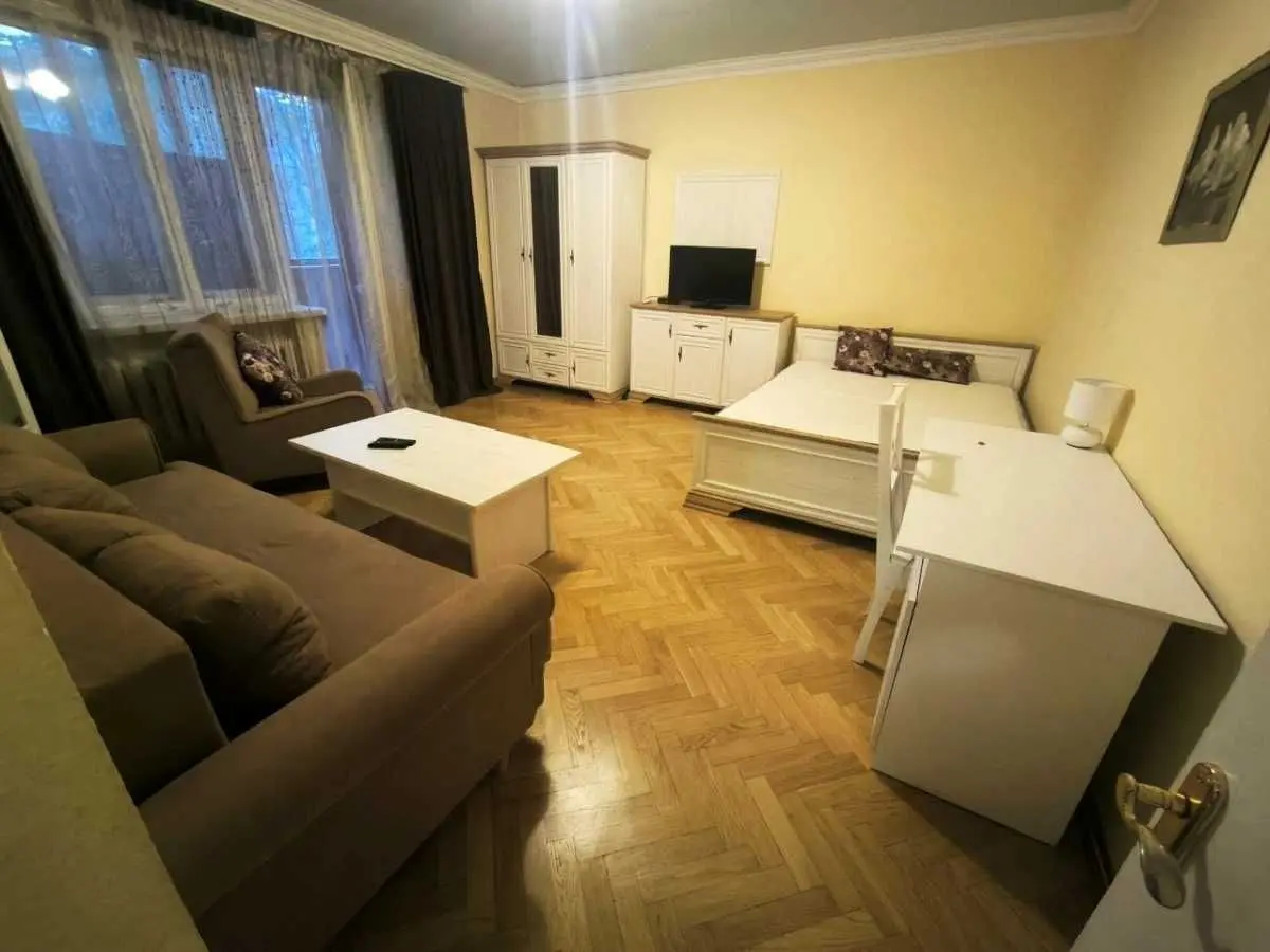 Фото Rent a 1-room apartment, Henerala Almazova Street (Kutuzova Street) 6 Kyiv for long-term rent, price: 22000 UAH, code 8187