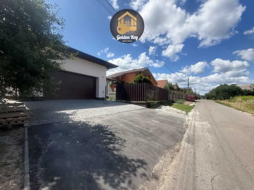 Фото Продаю земельну ділянку, Вишнева вул. (Польова 2)  Гора, ціна: 51000 USD, код 8188