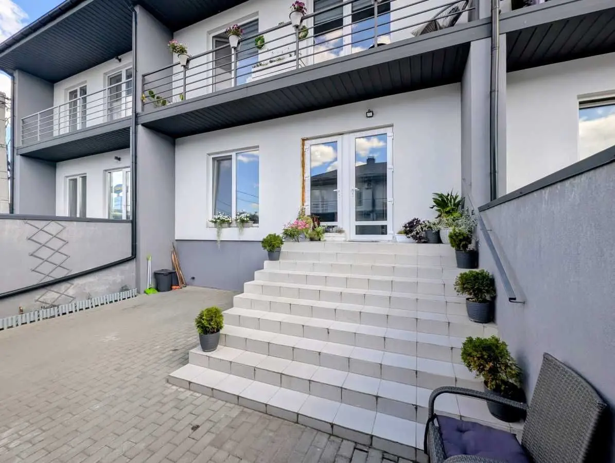 Фото Продаю 2-комнатную квартиру, 100 кв. м, Таращанская ул.  Белая Церковь, цена: 120000 USD, код 8192