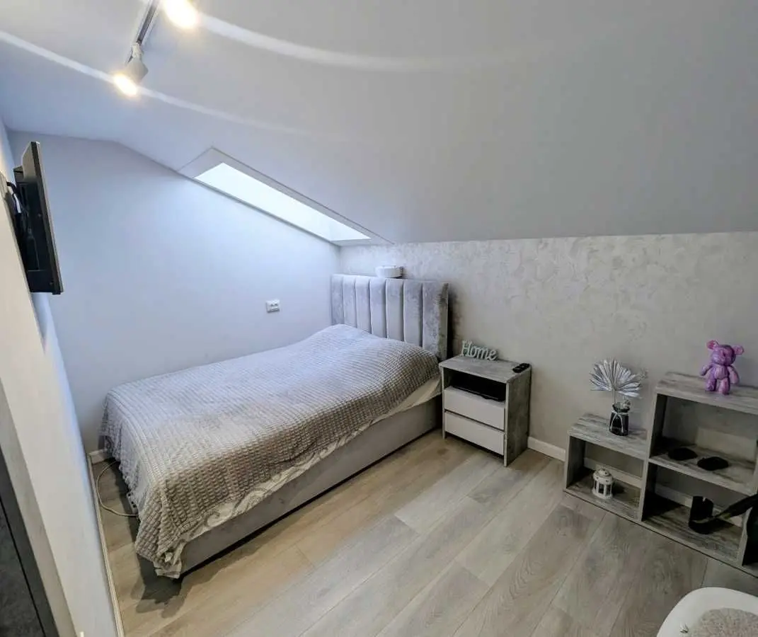 Фото Продаю 2-комнатную квартиру, 100 кв. м, Таращанская ул.  Белая Церковь, цена: 120000 USD, код 8192
