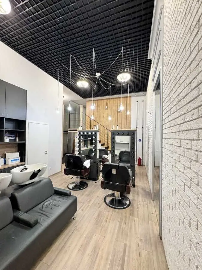 Фото Selling an office, 63.6 sq.m., Darnytskyi Boulevard 1а Kyiv, price: 119000 USD, code 8195