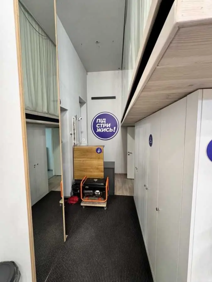 Фото Selling an office, 63.6 sq.m., Darnytskyi Boulevard 1а Kyiv, price: 119000 USD, code 8195