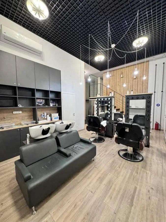 Фото Selling an office, 63.6 sq.m., Darnytskyi Boulevard 1а Kyiv, price: 119000 USD, code 8195