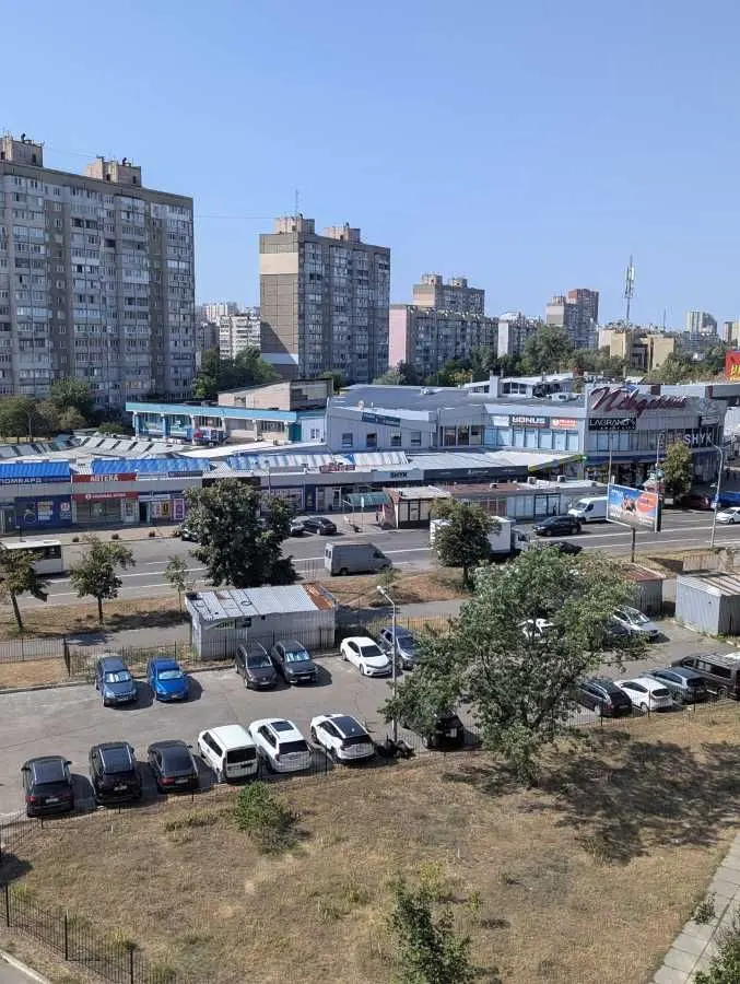 Фото Rent a 2-room apartment, Arkhitektora Verbytskoho Street 22/1 Kyiv for long-term rent, price: 15000 UAH, code 8202