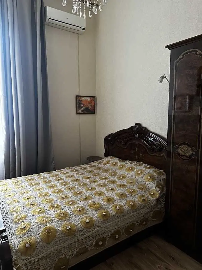 Фото Rent a 2-room apartment, Kruhlouniversytetska Street 14 Kyiv for long-term rent, price: 30000 UAH, code 8204