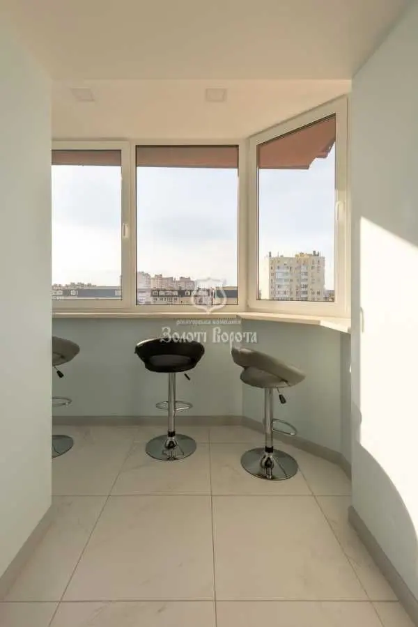 Фото Продаю 3 кімнатну квартиру, 94 кв. м, Щаслива вул. 7 Софіївська Борщагівка, ціна: 175000 USD, код 8205