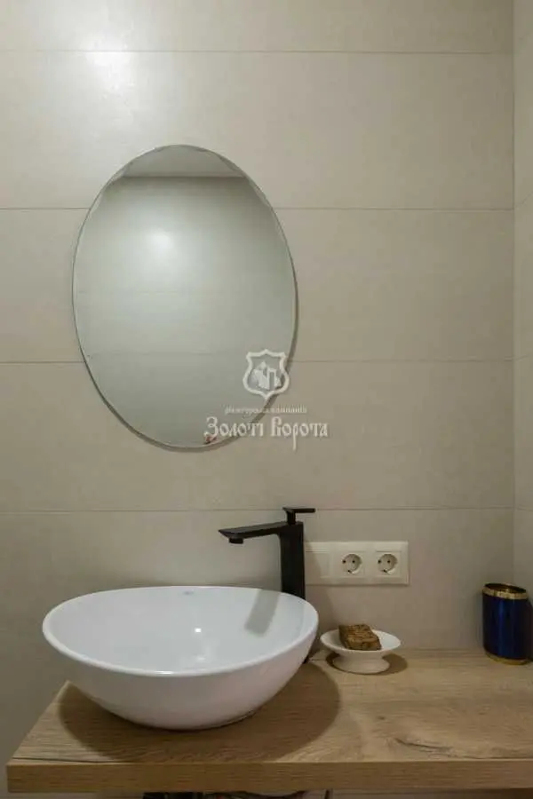 Фото Продаю 3 кімнатну квартиру, 94 кв. м, Щаслива вул. 7 Софіївська Борщагівка, ціна: 175000 USD, код 8205