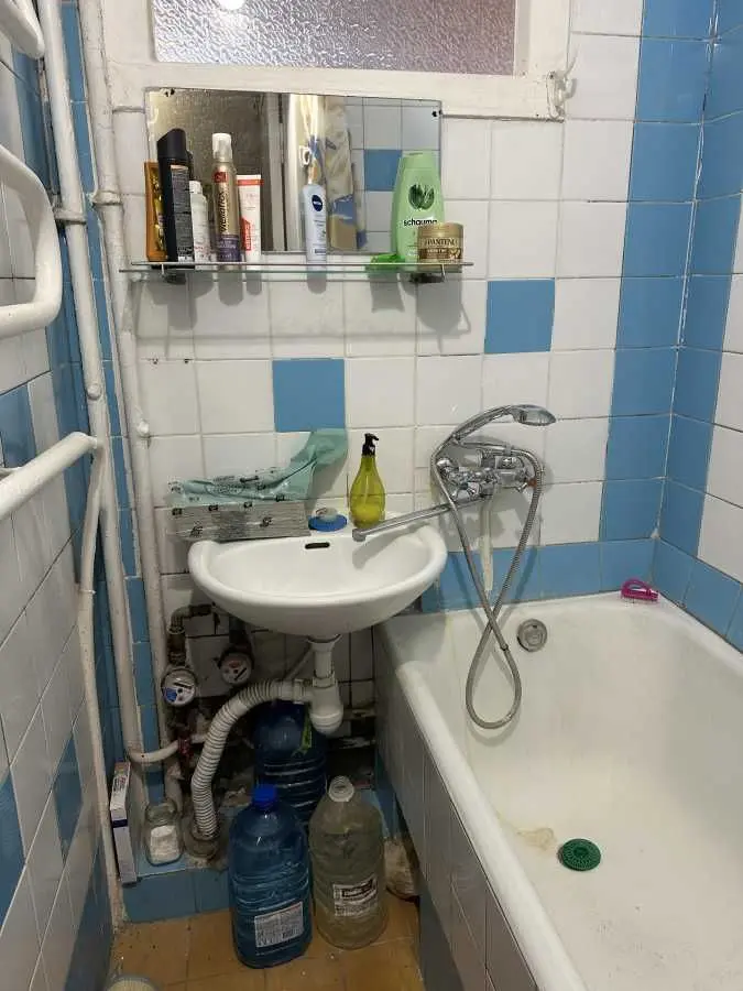 Фото Продаю 2 кімнатну квартиру, 46 кв. м, Волинська вул.  Київ, ціна: 40000 USD, код 8207