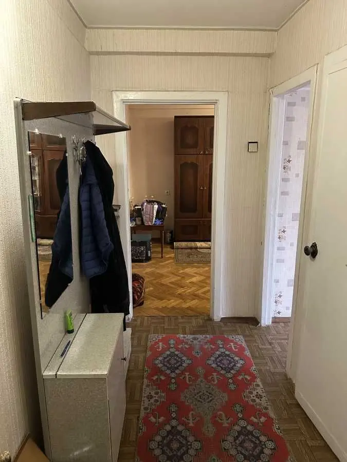 Фото Продаю 2 кімнатну квартиру, 46 кв. м, Волинська вул.  Київ, ціна: 40000 USD, код 8207