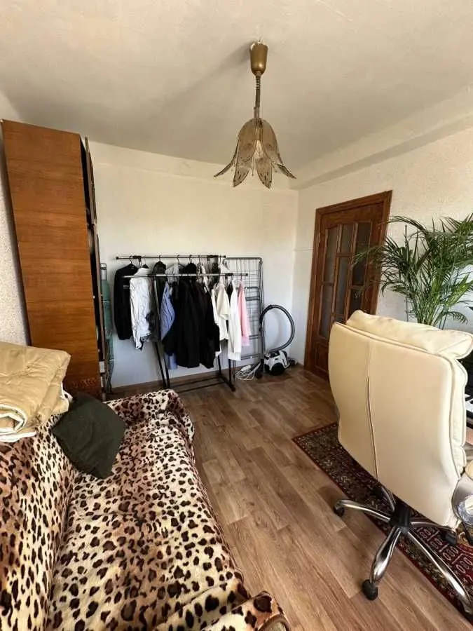 Фото Продаю 3 кімнатну квартиру, 56 кв. м, Марка Безручка вул. (Бабушкіна) 23а Київ, ціна: 68000 USD, код 8209