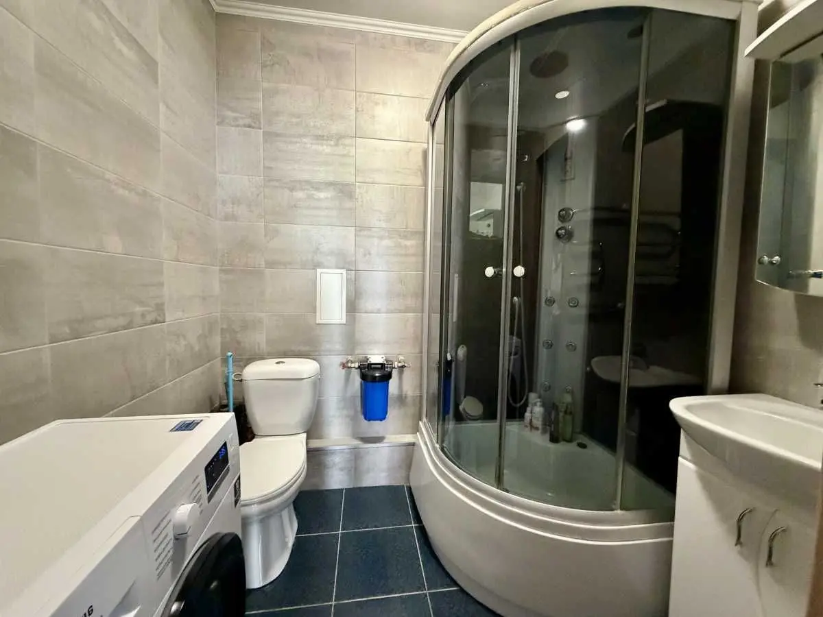 Фото Продаю 1 кімнатну квартиру, 36.7 кв. м, Гостомельське шосе вул. 20 Ірпінь, ціна: 67000 USD, код 8210