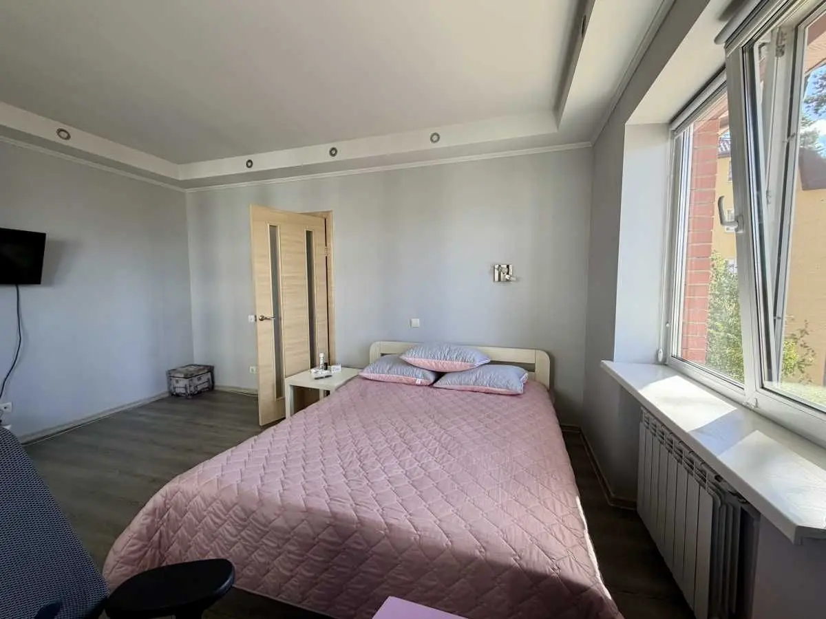 Фото Продаю 1 кімнатну квартиру, 36.7 кв. м, Гостомельське шосе вул. 20 Ірпінь, ціна: 67000 USD, код 8210