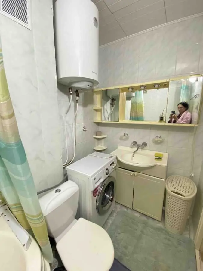 Фото Зняти 3 кімнатну квартиру, Гната Юри вул.  Київ в довгострокову оренду, ціна: 15500 UAH, код 8211