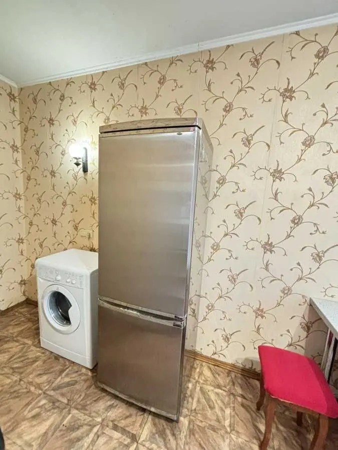 Фото Зняти 3 кімнатну квартиру, Гната Юри вул.  Київ в довгострокову оренду, ціна: 15500 UAH, код 8211