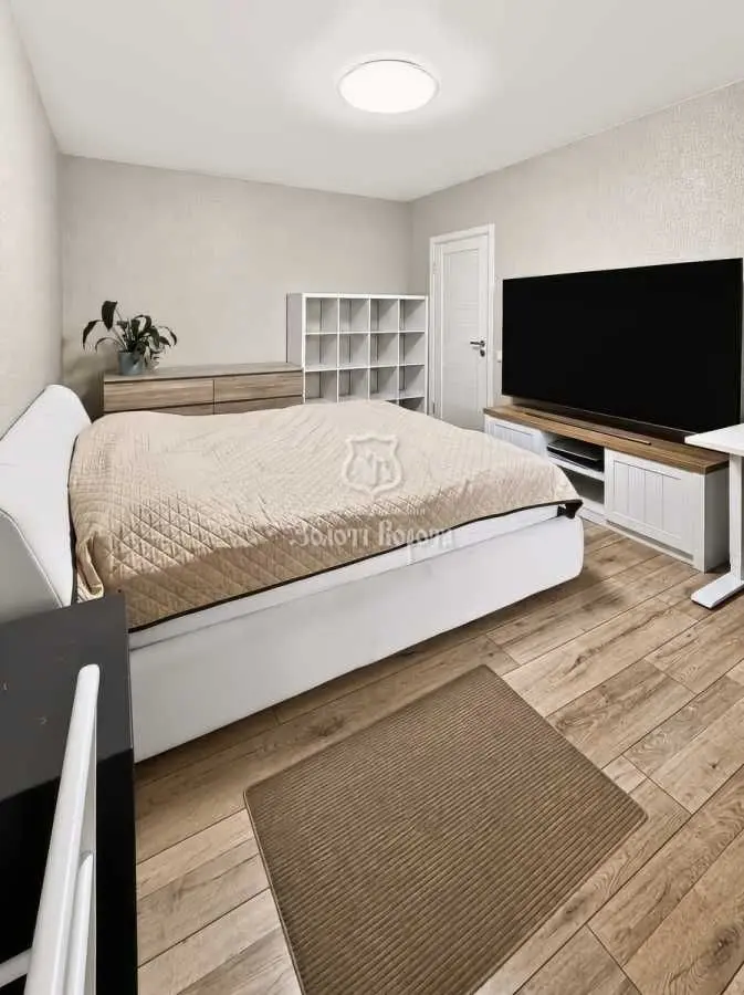 Фото Продаю 2 кімнатну квартиру, 51.8 кв. м, Каштанова вул. 13 Київ, ціна: 85000 USD, код 8212