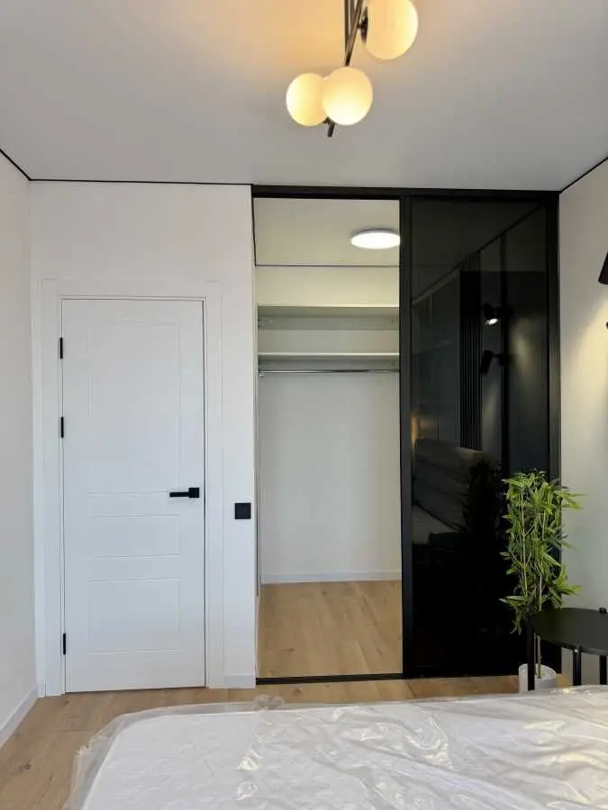 Фото Продаю 1 кімнатну квартиру, 31 кв. м, Інститутська вул.  Гатне, ціна: 69500 USD, код 8233