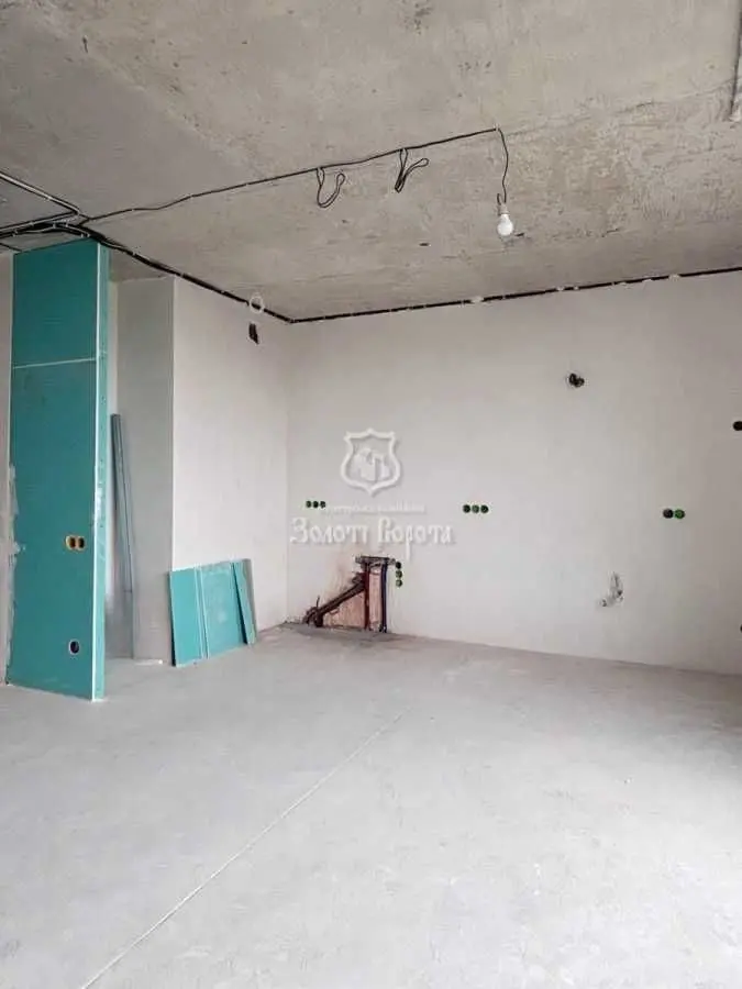 Фото Продаю 2 кімнатну квартиру, 71.3 кв. м, Полкова вул.  Київ, ціна: 125000 USD, код 8234