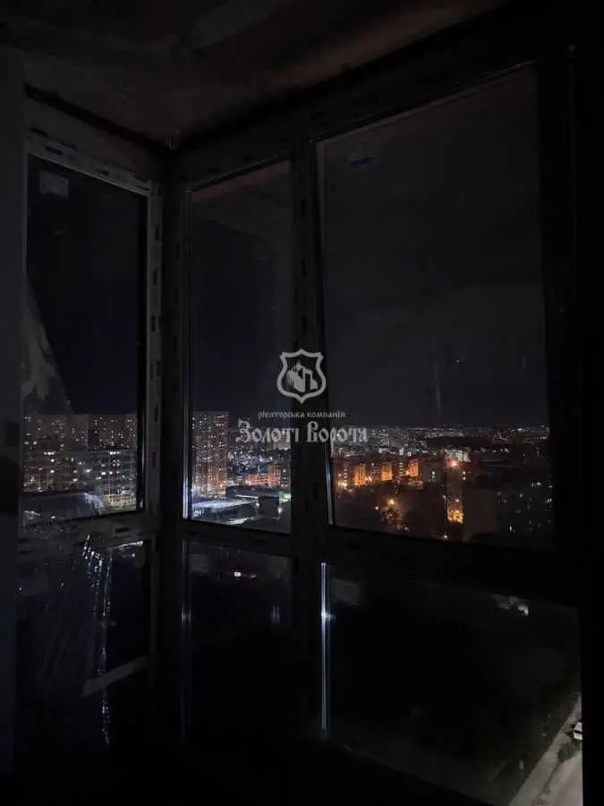 Фото Продаю 2 кімнатну квартиру, 71.3 кв. м, Полкова вул.  Київ, ціна: 125000 USD, код 8234