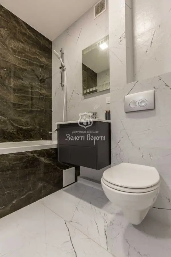 Фото Продаю 2 кімнатну квартиру, 49.5 кв. м, Щаслива вул.  Софіївська Борщагівка, ціна: 96000 USD, код 8235
