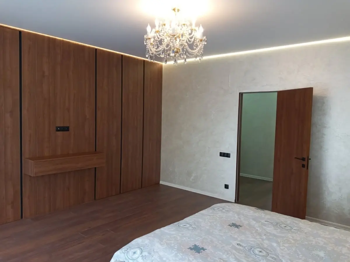 Фото Продаю дом, 150 кв. м, 61-я Садовая ул.  Киев, цена: 185000 $, код 8236