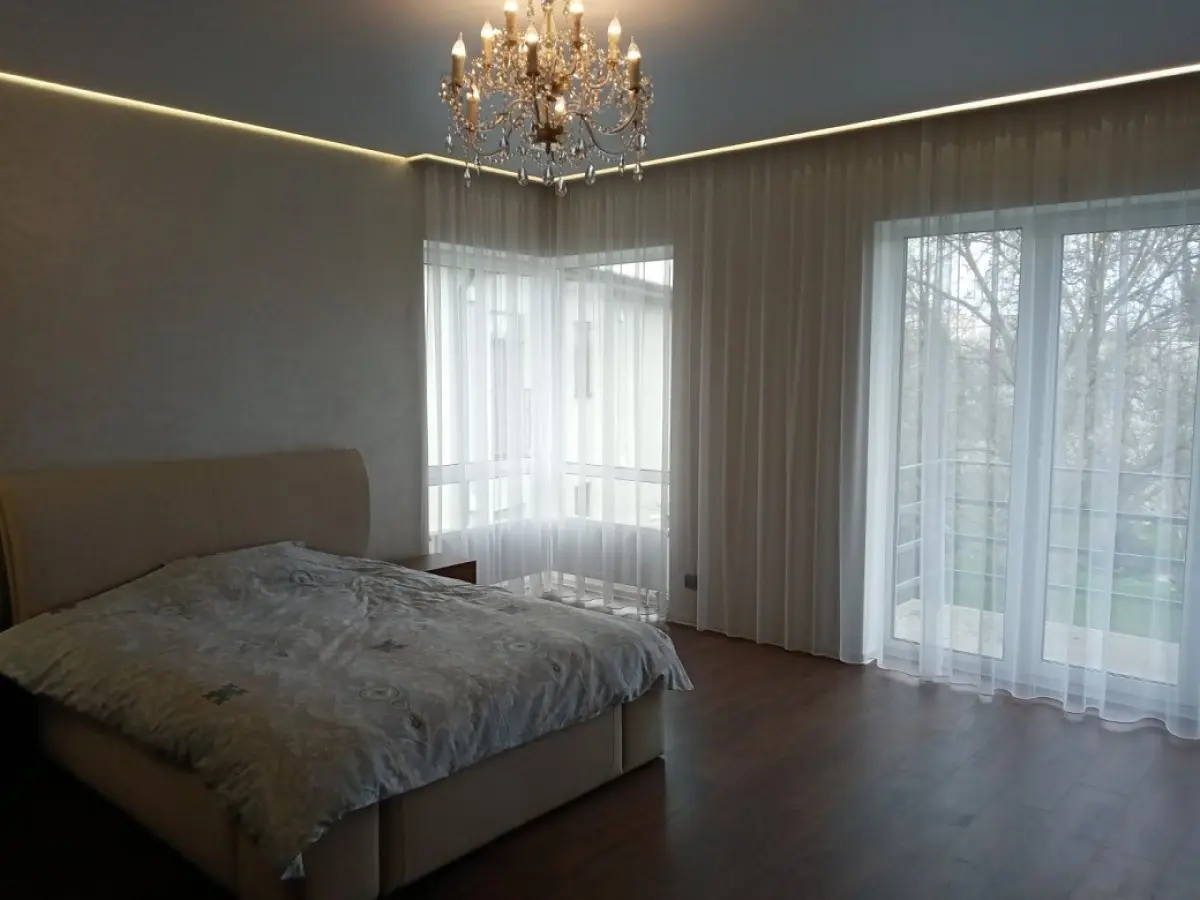 Фото Продаю дом, 150 кв. м, 61-я Садовая ул.  Киев, цена: 185000 $, код 8236